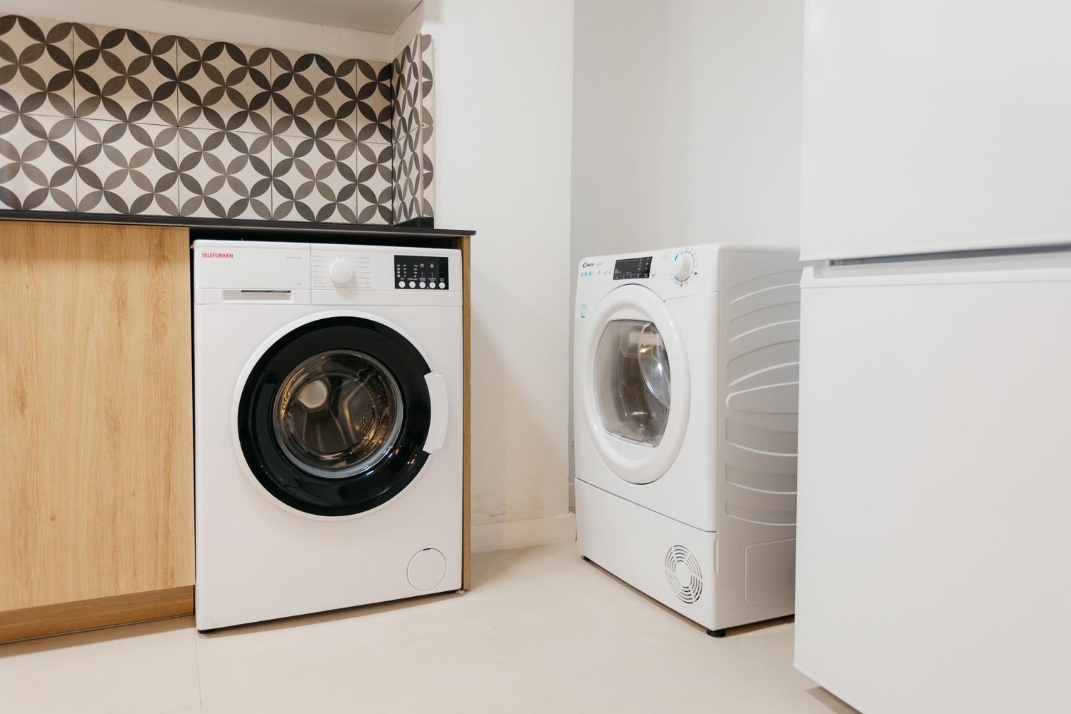 Amplio Apartamento Cerca Centro Historico Y Turia 5Pax 2 Bath فالنسيا المظهر الخارجي الصورة