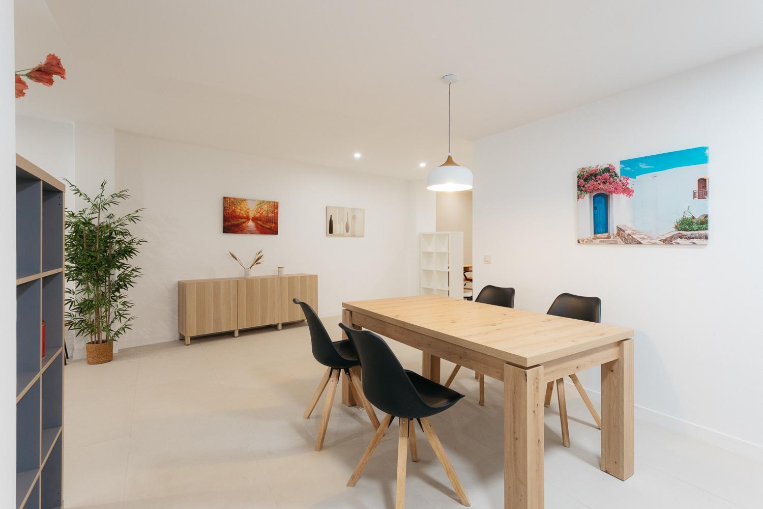 Amplio Apartamento Cerca Centro Historico Y Turia 5Pax 2 Bath فالنسيا المظهر الخارجي الصورة