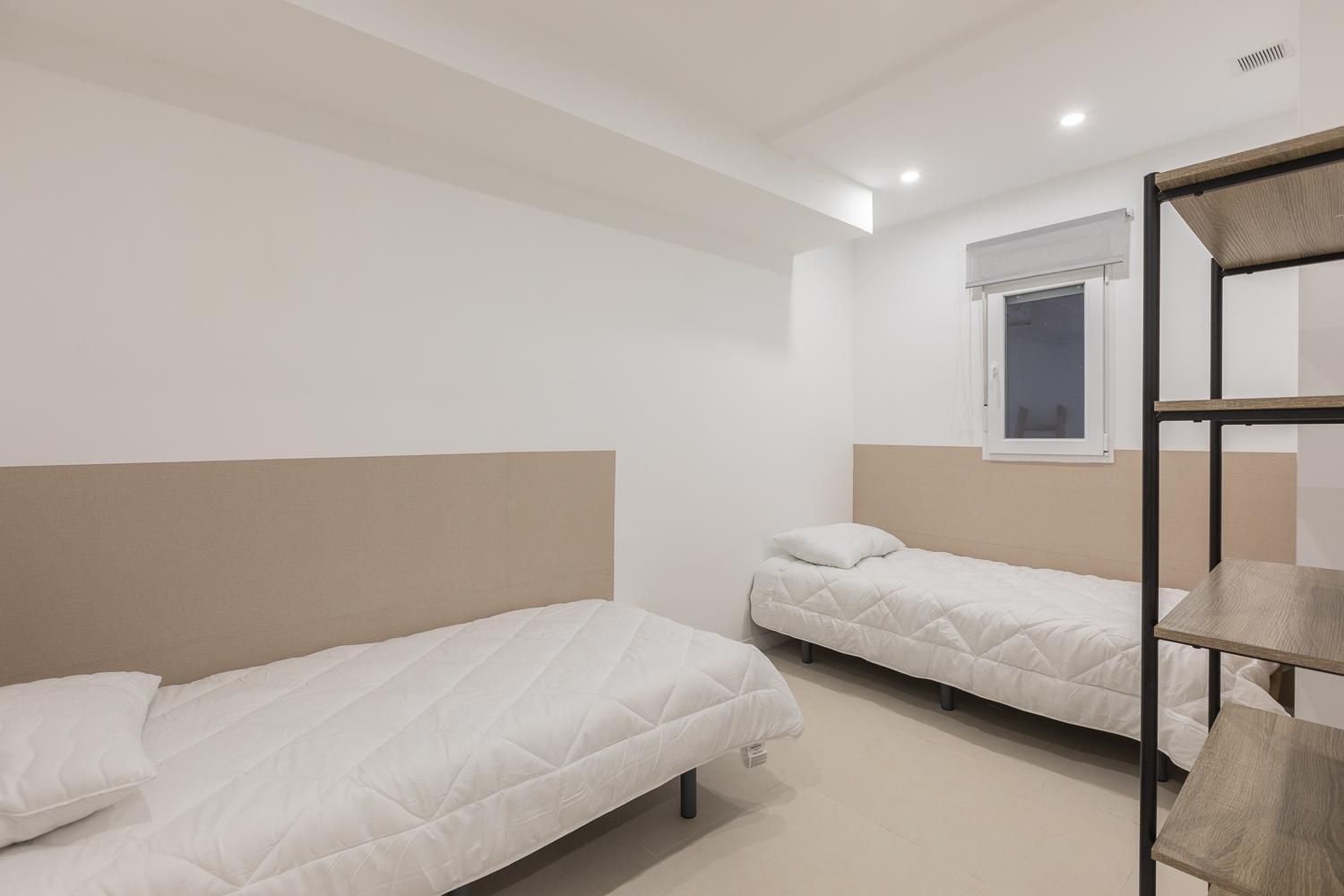Amplio Apartamento Cerca Centro Historico Y Turia 5Pax 2 Bath فالنسيا المظهر الخارجي الصورة